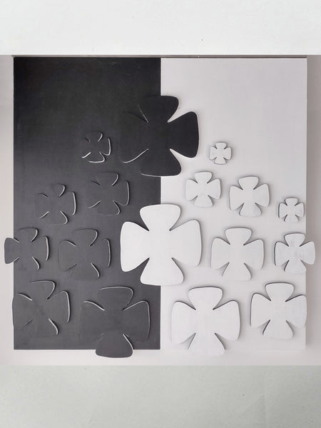 DESIGNS BY SONIA, LUCKY CLOVER, OVERLAP, 48 x 48 INCHES